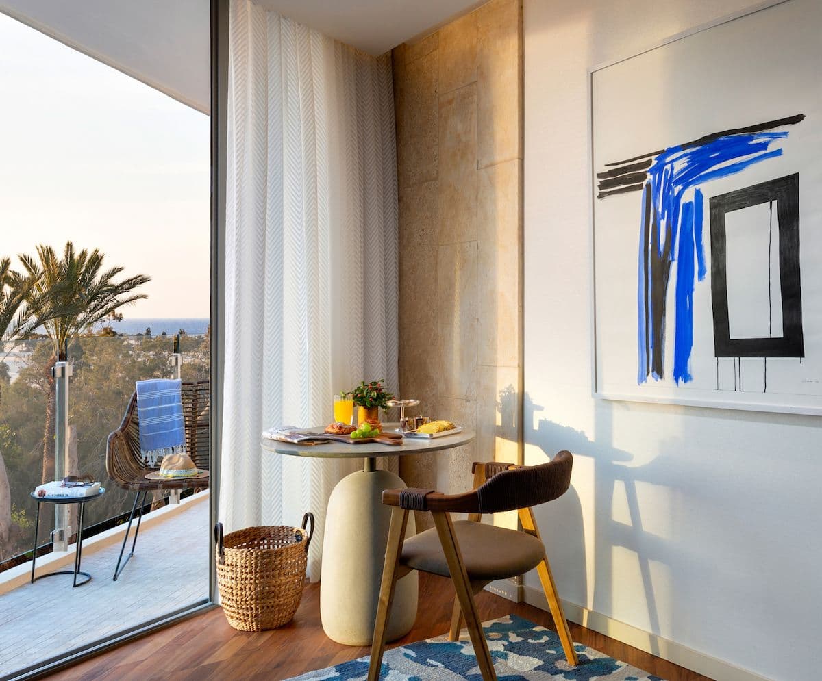 Suite 1