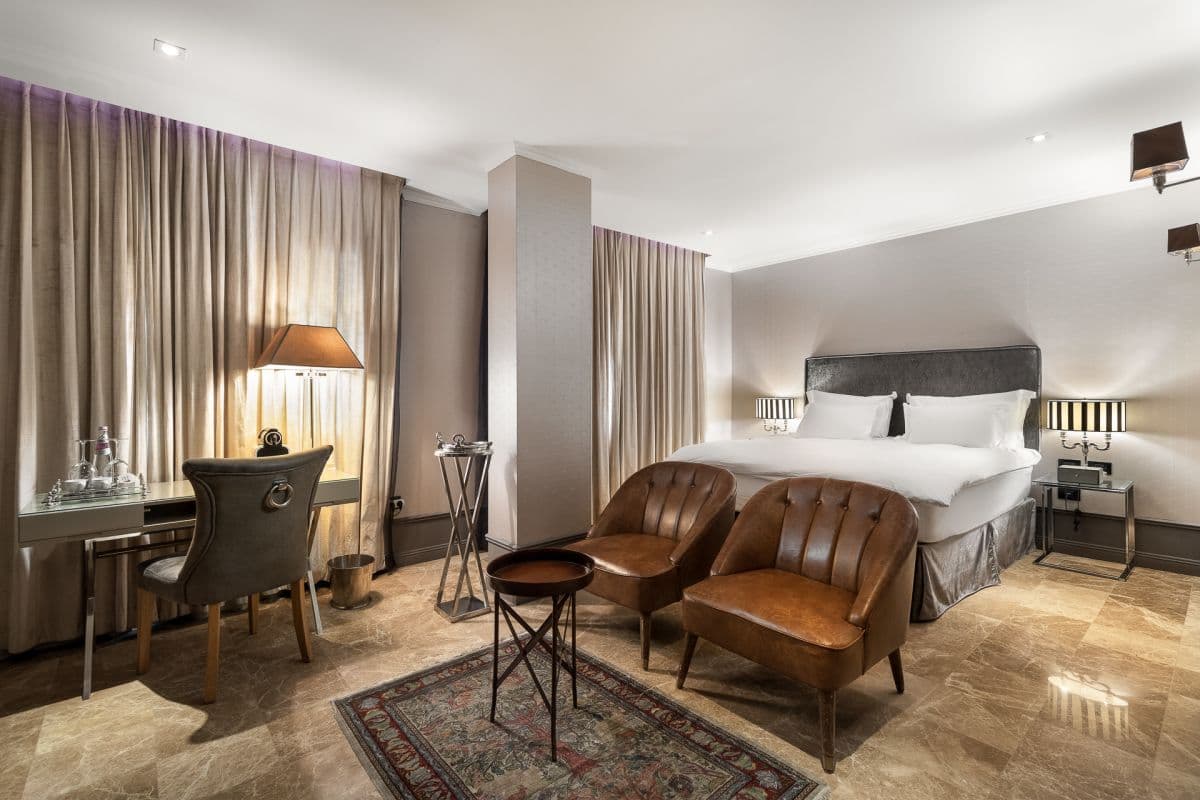 Executive Suite 1