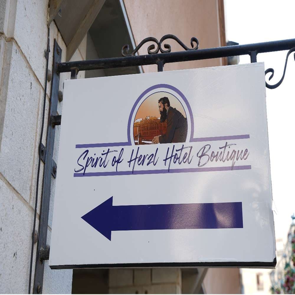 Herzl Spirit Hotel