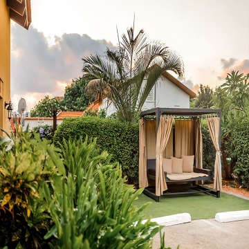Dolphin Village Country Lodging 2